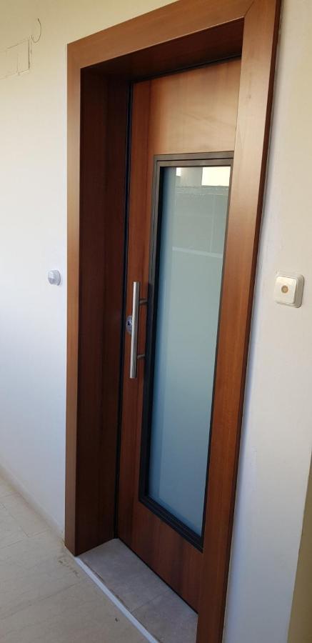 Zeppelin Apartment Лутракі Екстер'єр фото